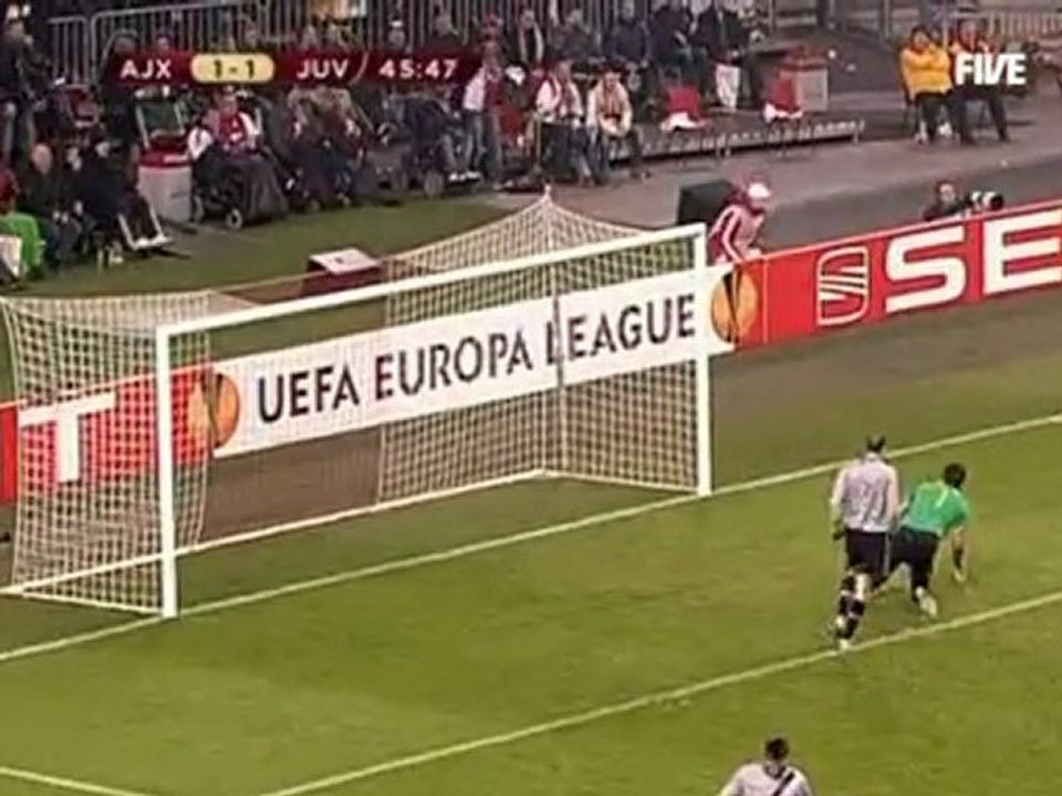 Ajax v Juventus