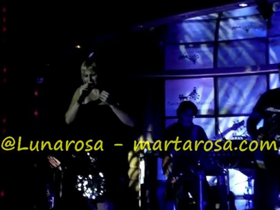 ROSA GIRA PROPIEDAD DE NADIE AUSENCIA (2) TORRELODONES