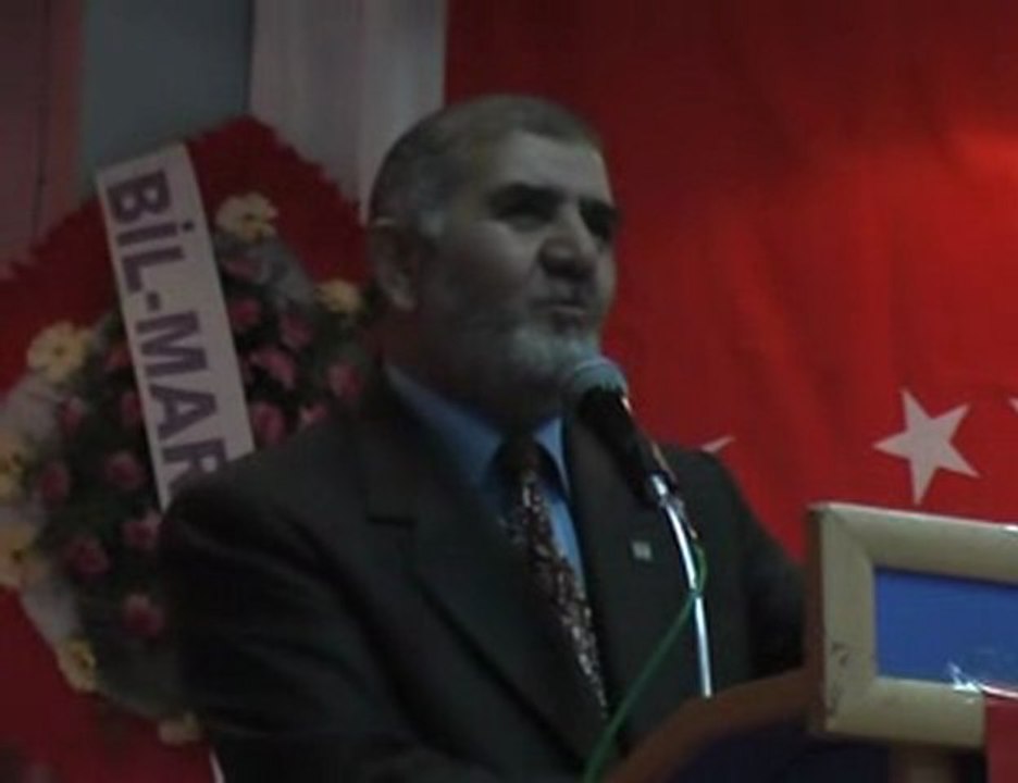 Saadet Partisi İl Bşk. Sipahi'nin açış konuşması