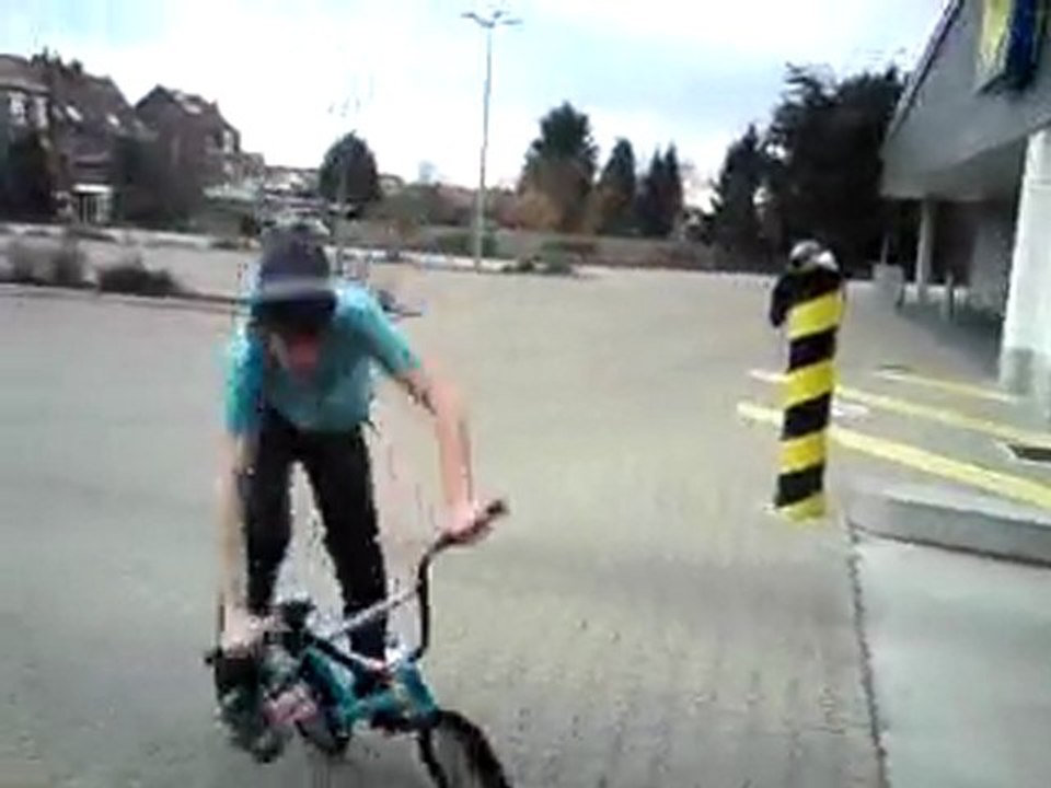 MOV02096