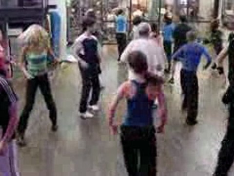 HighLow du 20 02 10 Beaubourg... danse danse danse...