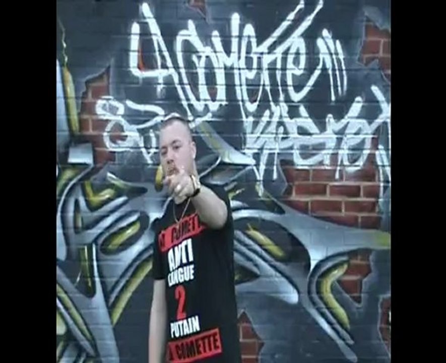 CLIP LA COMETTE FEAT KYSMO.CA LES FAIS CHIER