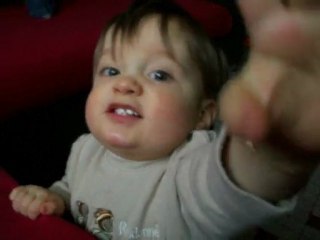 Angela et Sacha en plein jeu 210210