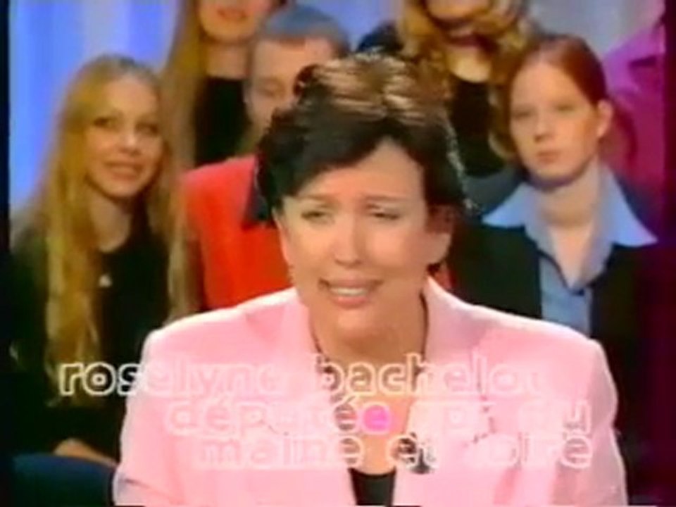 TOUT LE MONDE EN PARLE: ALAIN SORAL VS ROSELYNE BACHELOT 2/2