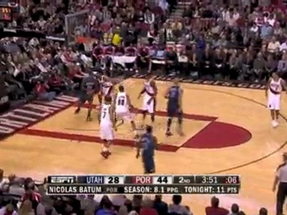 Paul Millsap takes the pass and finishes with authority duri