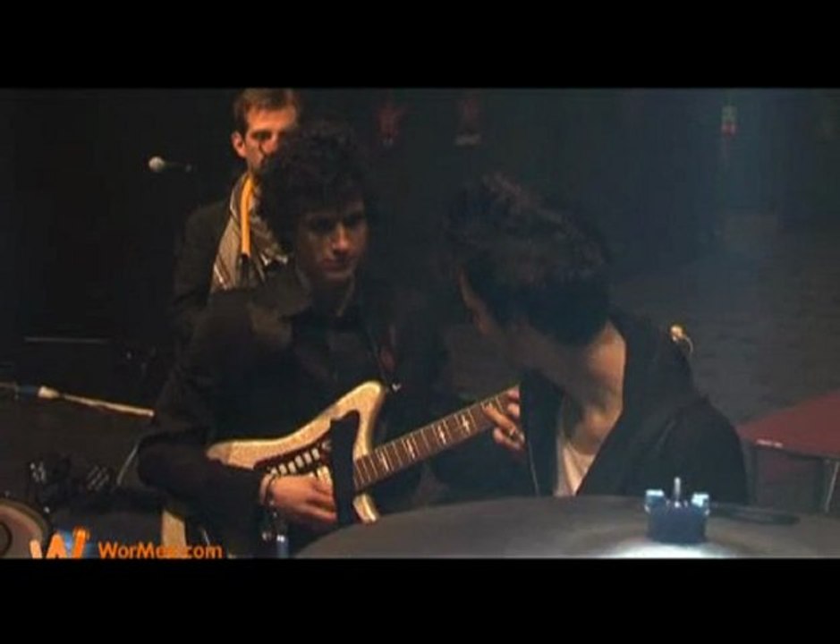 B.B. Brunes - Le Gang (Live & Backstage à l'Olympia)