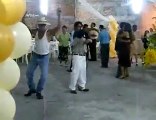 Mexicains dancing
