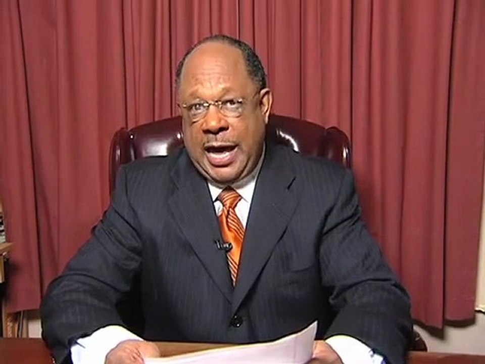 Obama serait un ex agent de la CIA.