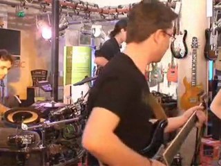 Elliptik en showcase chez Total Music