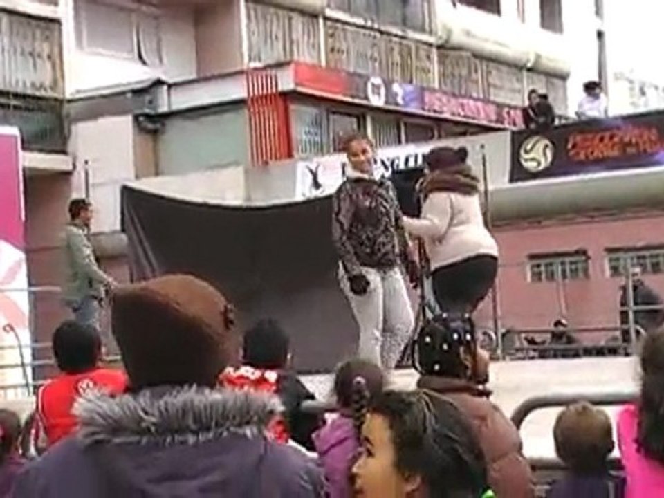 replique de danse Noel 2009 quartier des moulins à Nice
