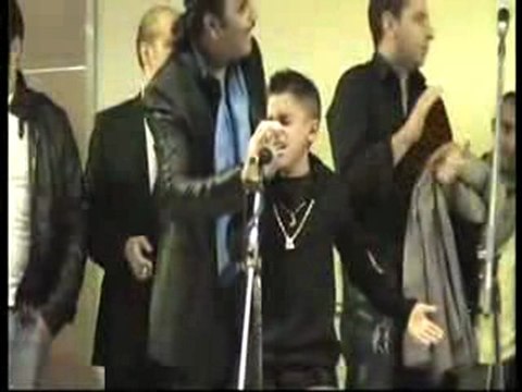 ninos de Figueras y Juan de los Banis