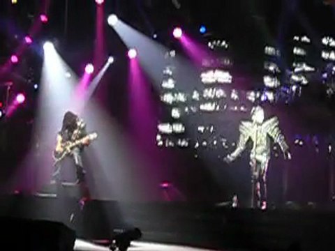 TOKIO HOTEL MENSCHEN SUCHEN MENSCHEN LUXEMBOURG 22/02/2010