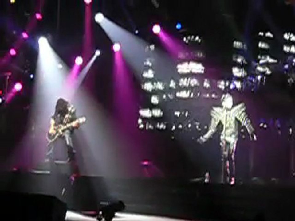 TOKIO HOTEL MENSCHEN SUCHEN MENSCHEN LUXEMBOURG 22/02/2010