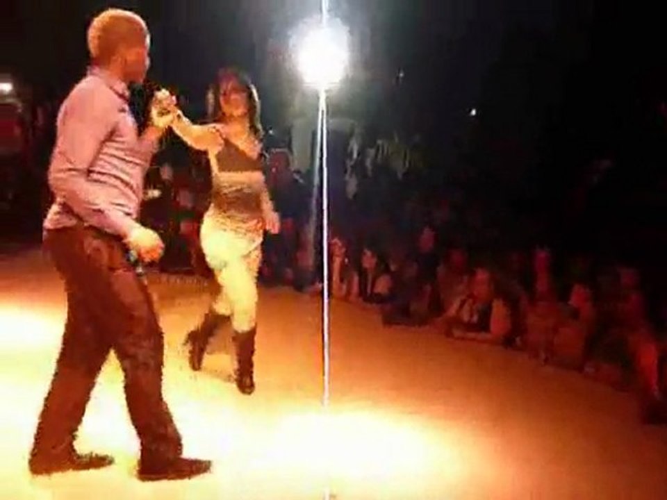 LES PROFS DE KIZOMBA CECILIA ET MENDY