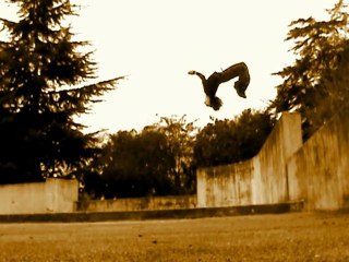 Simon Nogueira ... Slow motion 2010 ... Parkour / Freerun