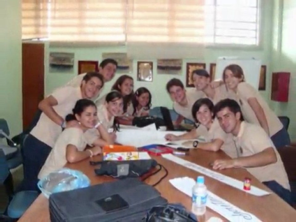 MOCANU 2009 - CLAUSURA