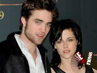 E! News Now: Pattinson and Stewart Are Official