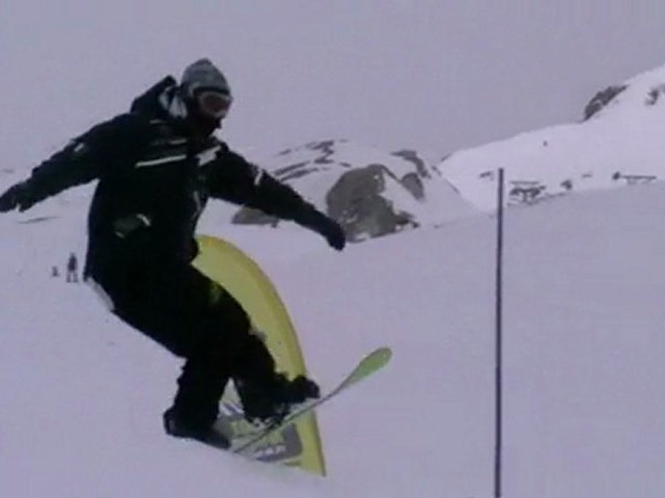 MOV00C
