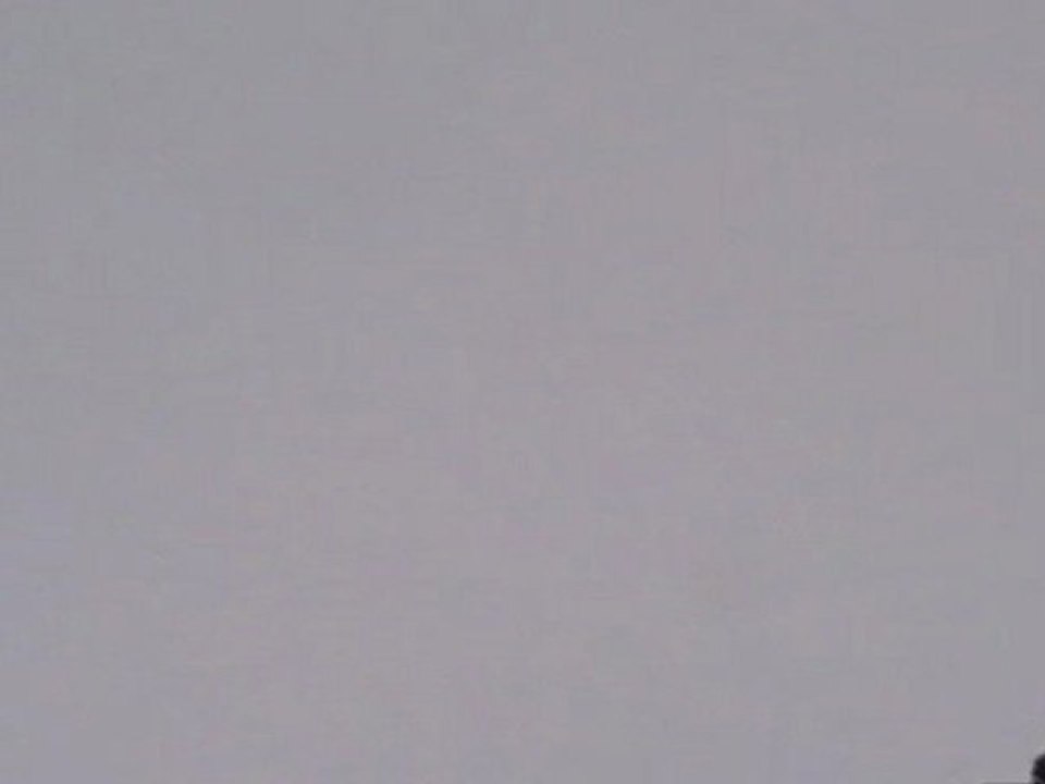 MOV00B