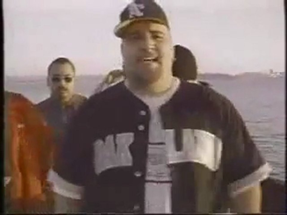 Darkroom Familia - Valley to the Bay