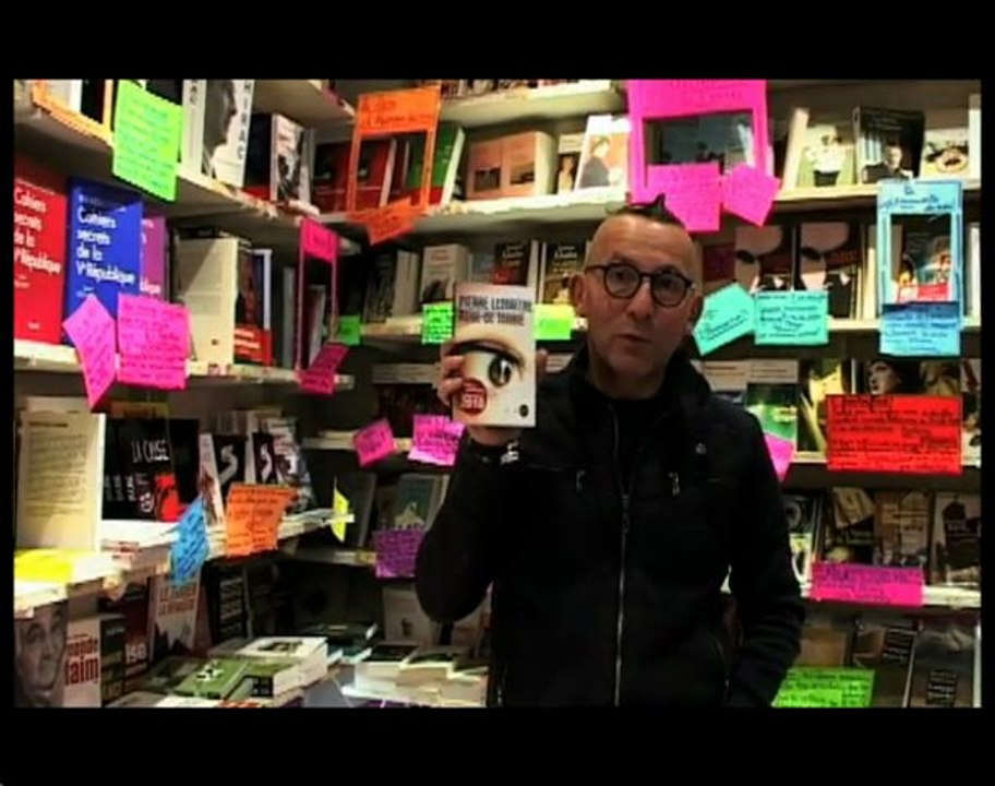 Robe de marié de Pierre Lemaître au Livre de Poche