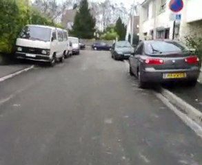 Abdessamad, caméra embarquée sur un vélo
