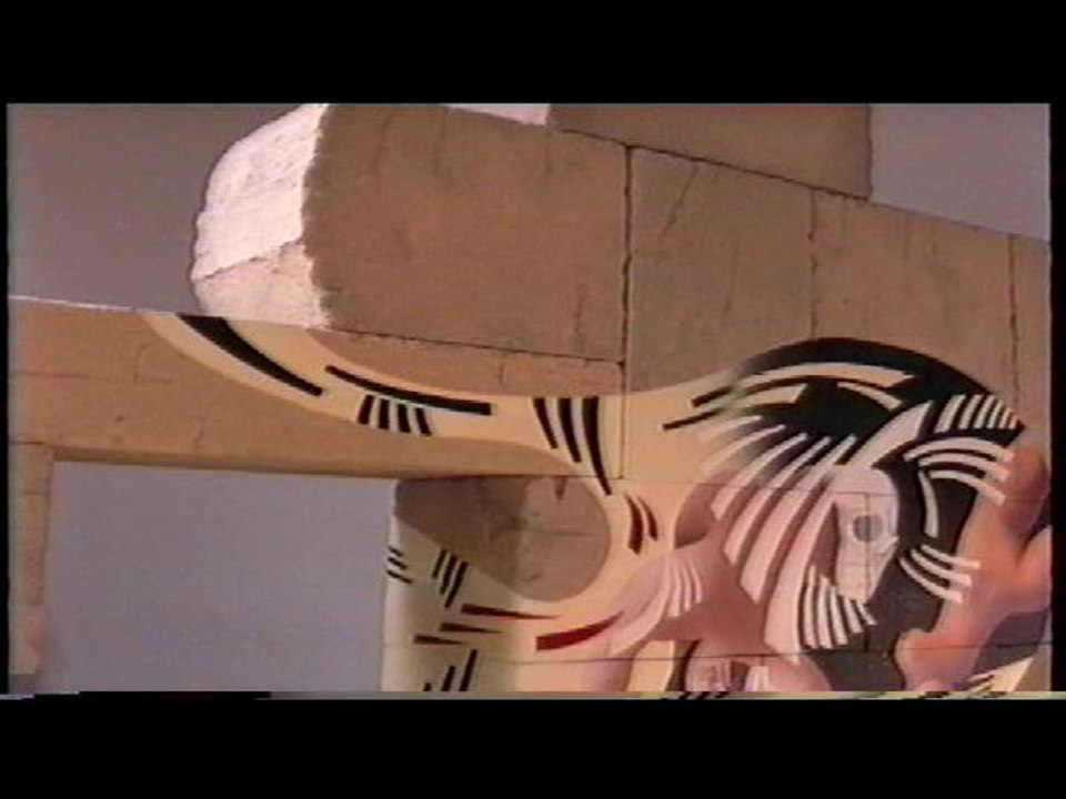 A la découverte du Mur / oeuvre de l'artiste Alain AZAD