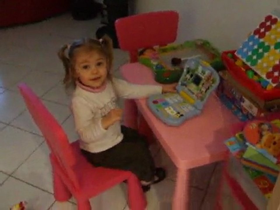 Lya qui danse