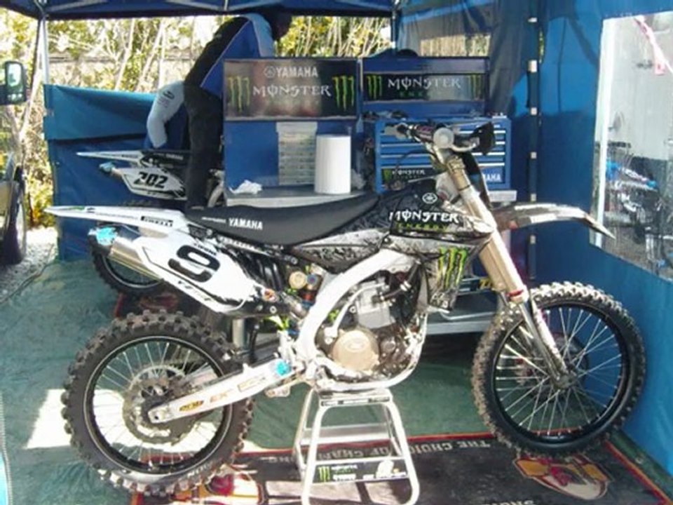 Un tour en photos chez Kawa et Yam au mx de valence 2010