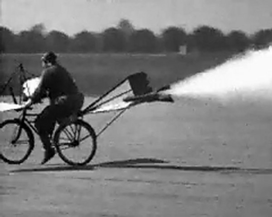 ROCKETBIK.AVI