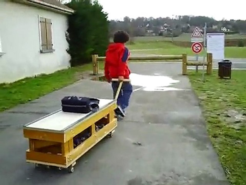 ESSAI CURB A ROUL'AVENUE