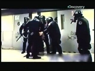 DERRIERE LES BARREAUX  : " ALASKA " 3/3