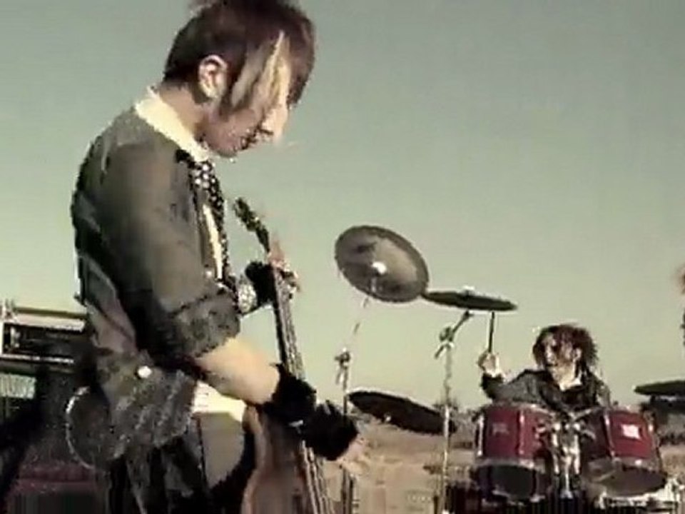 [PV] ViViD ~ Across The Border