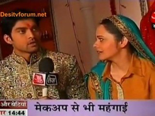 Ye Hai Ammaji Ka Bajat [Na Aana Iss Desh Me Laado]