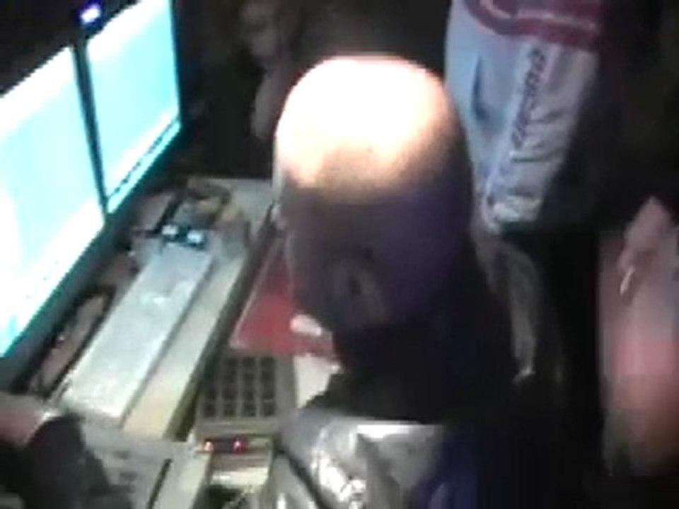 OCHENTA EN MODE