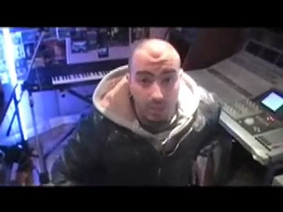 OCHENTA INTERVIEW AH AH