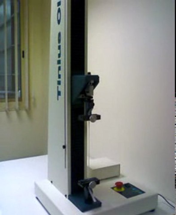 Tensile testing of flexible plasticyne sheets