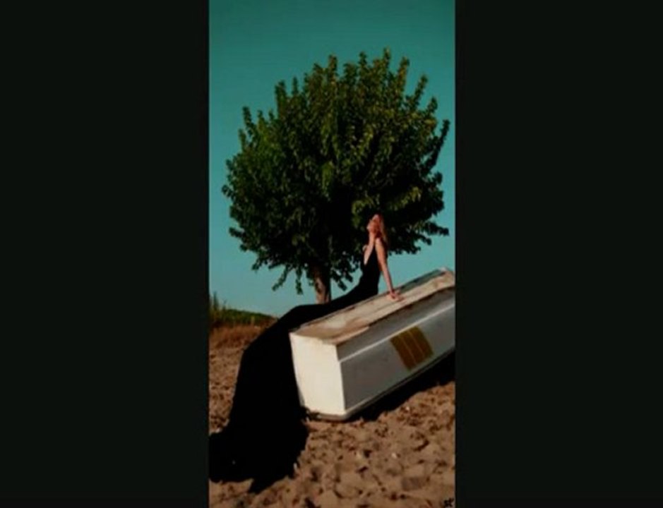 Zeynep Doruk-Senzo Fiata_Son Yolcu