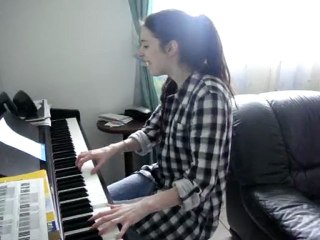 Petit morceau au piano  par zazou