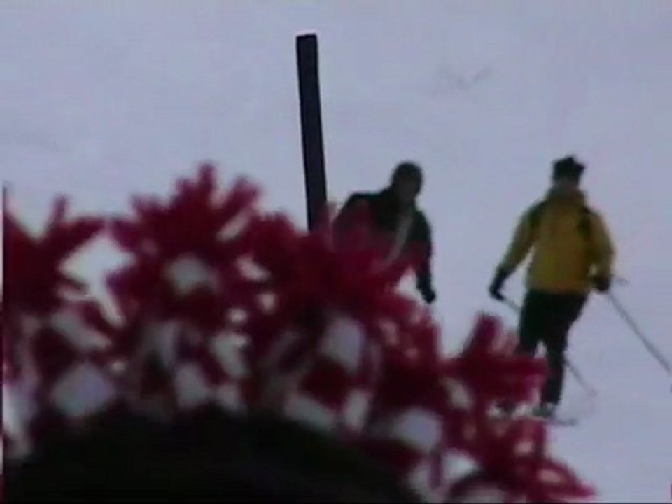Sylvain en ski dans les bosses