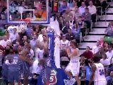Carlos Boozer scores 33 points and grabs 16 rebounds to lift