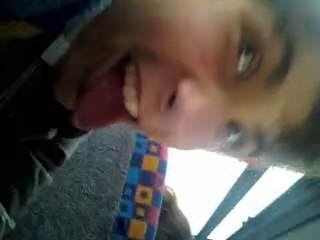 Dans le bus deux Trizo