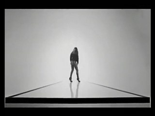 Tuğba Ekinci Yanma Demezler Orjinal Klip [ Ilkkez ]