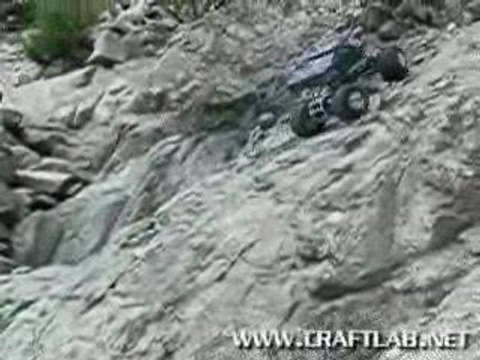 Clod rock crawling dans les rochers