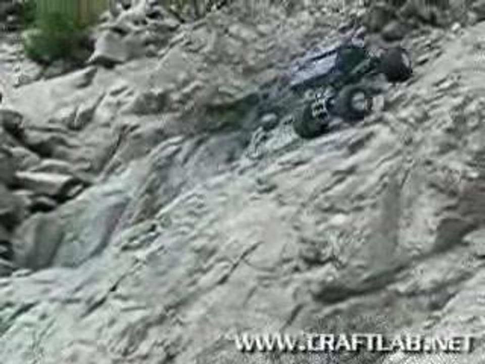 Clod rock crawling dans les rochers