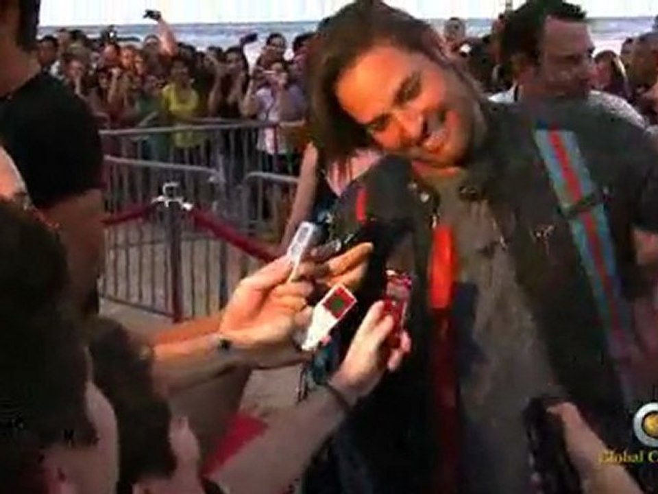 LOST: Josh and Evangeline, Exclusive Interviews. (HD)