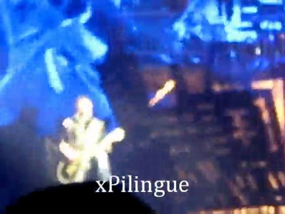 Tokio Hotel Bruxelles 25/02/2010 Intro + Noise