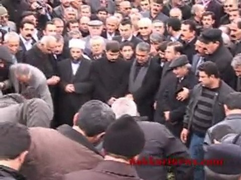 Ahmet Zeydan Cenaze Törenine Binler Katıldı
