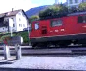 Locomotive Re4/4 en gare de Tavannes