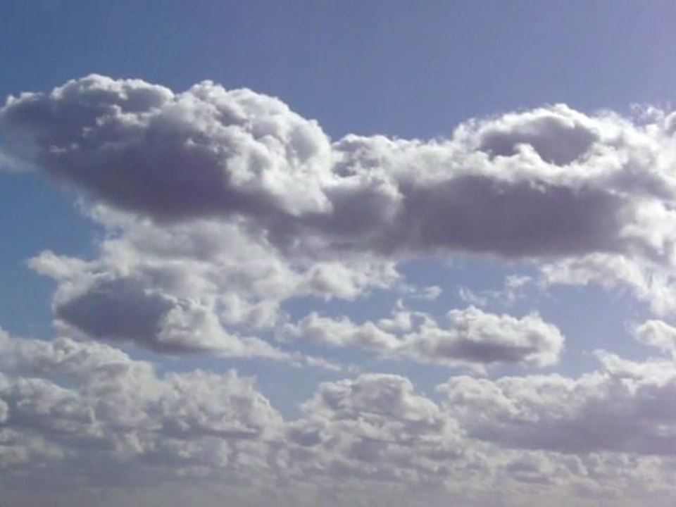 Nuages rapides Soleil & vent le 26 février 2010 à 15h37